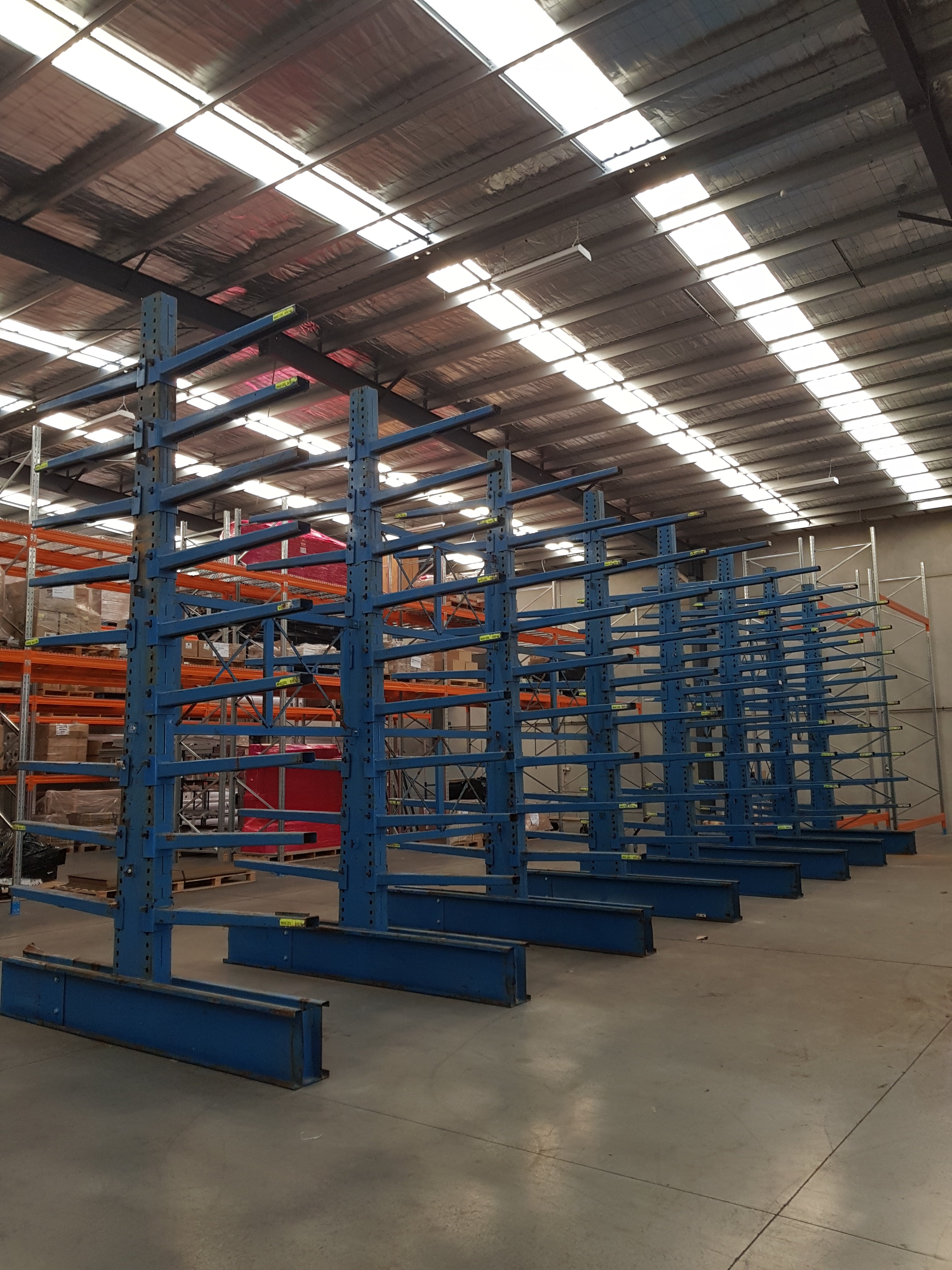 ReadyRack Double Sided Cantilever Racking