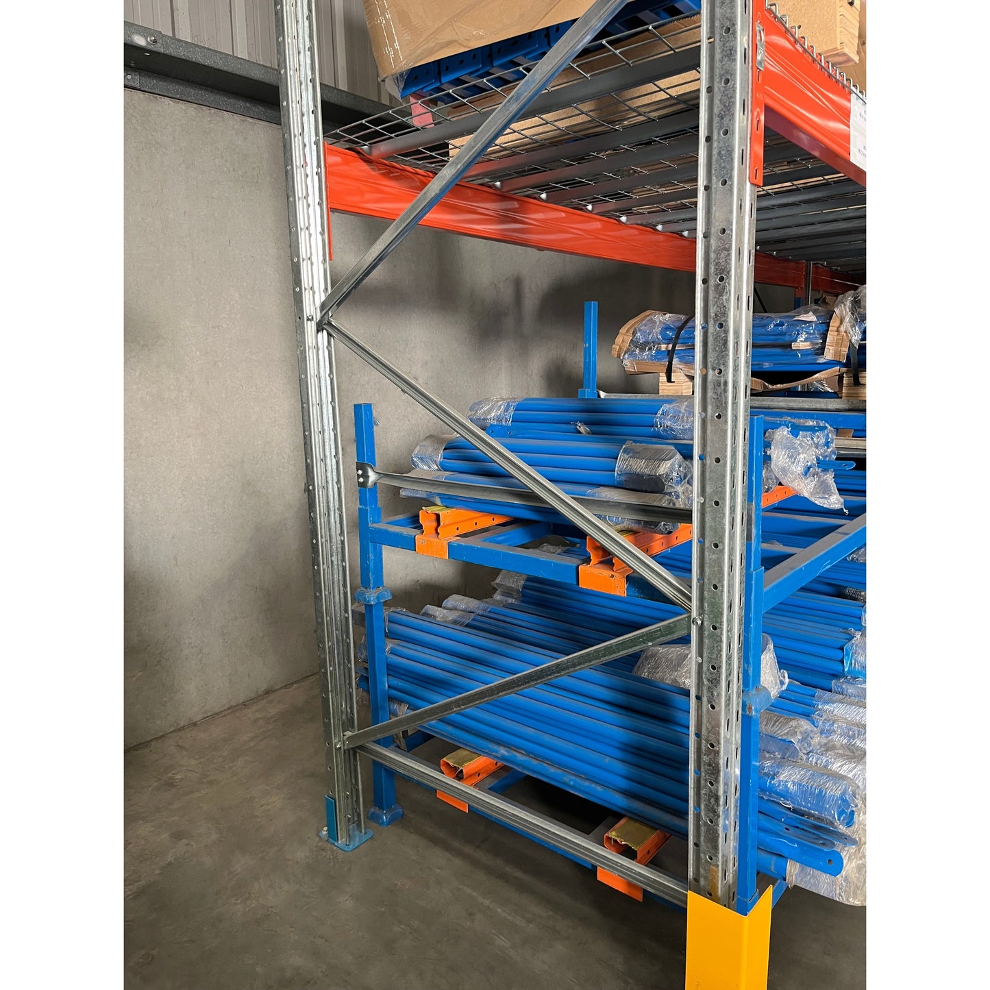 ReadyRack 1219mm deep pallet racking frame